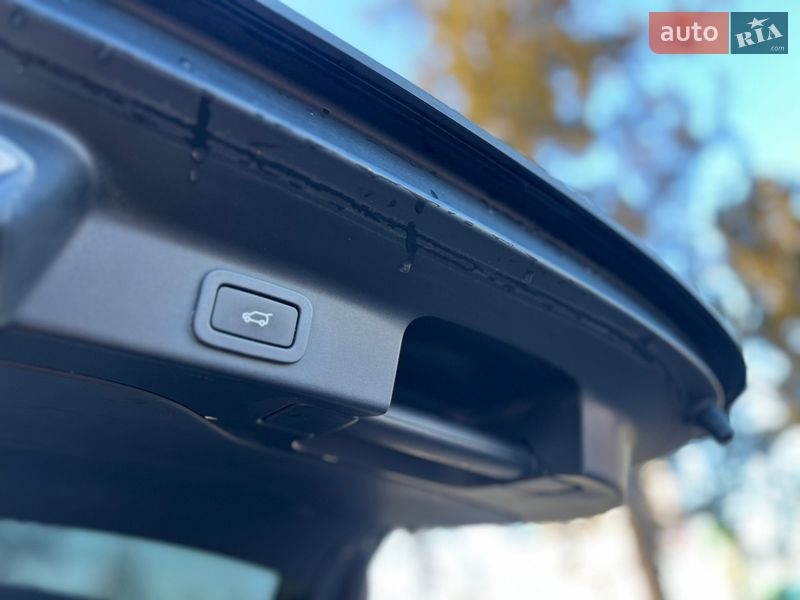 Внедорожник / Кроссовер Jaguar F-Pace 2016 в Староконстантинове