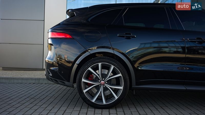 Позашляховик / Кросовер Jaguar F-Pace 2019 в Львові