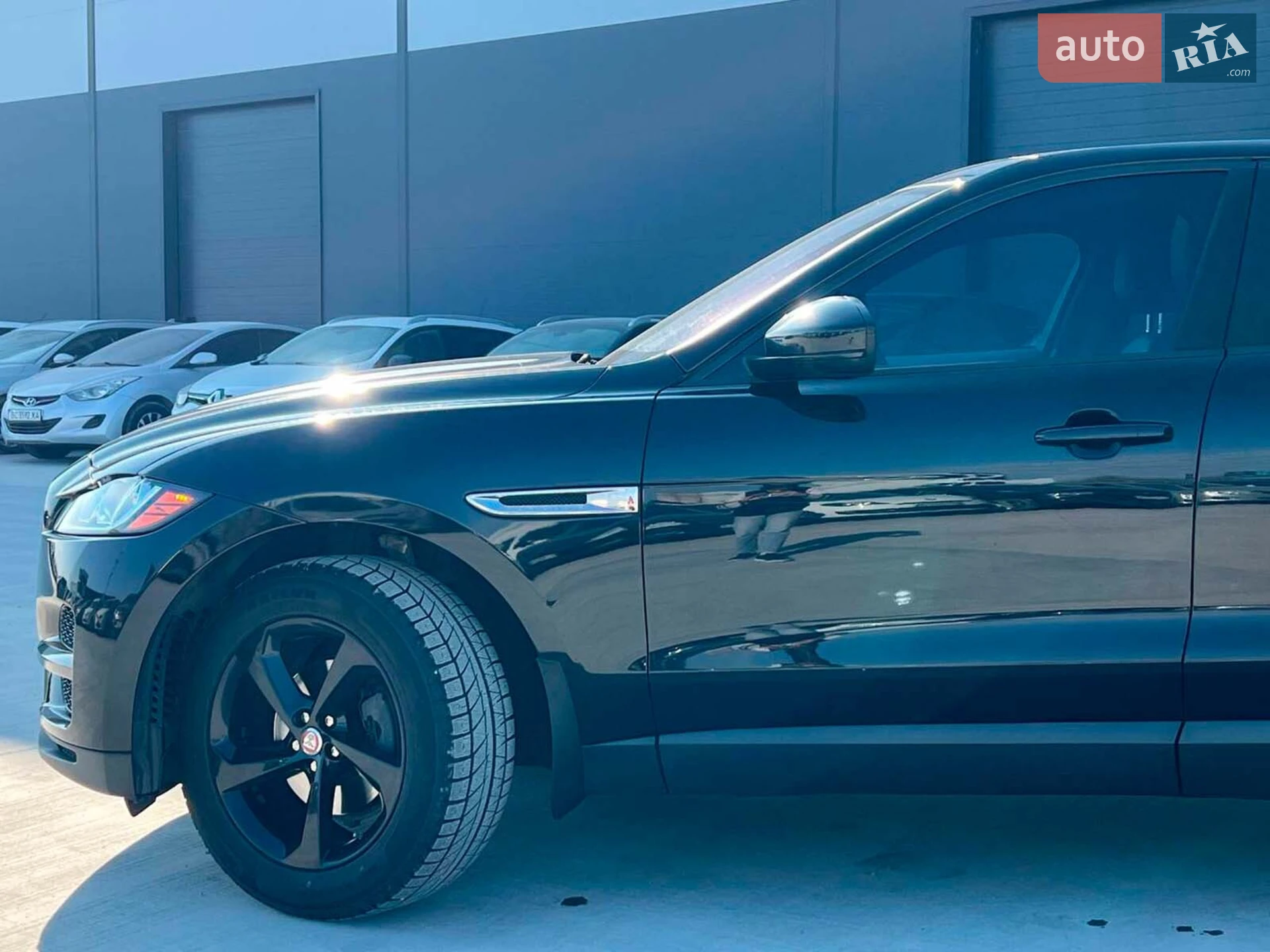 2016 Jaguar F-Pace - мініатюра 3