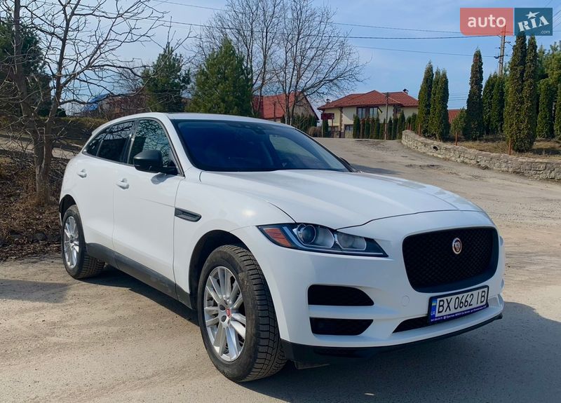 Jaguar F-Pace 2016
