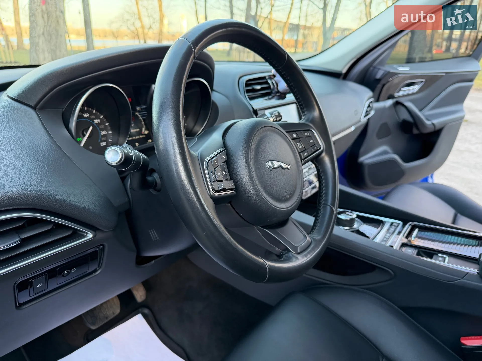 2017 Jaguar F-Pace - мініатюра 83