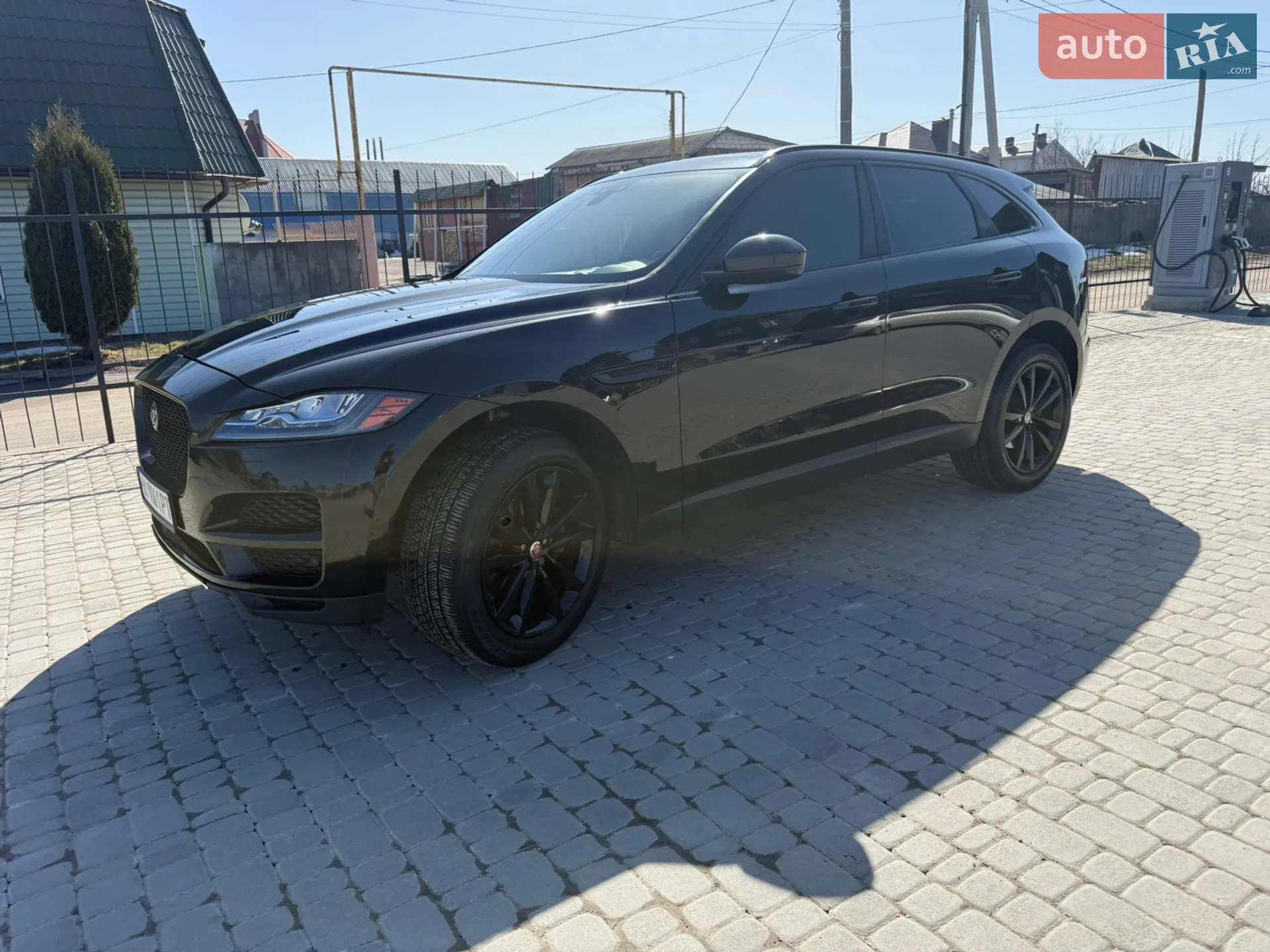 2016 Jaguar F-Pace - мініатюра 2