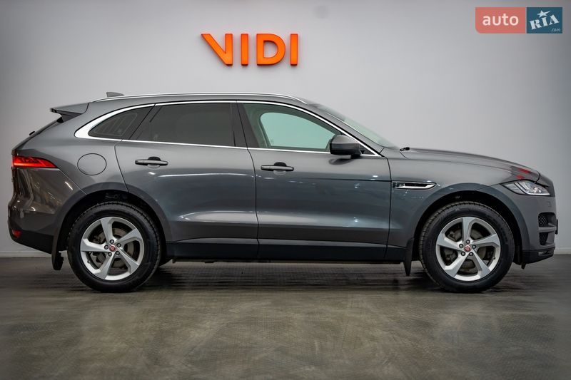 Внедорожник / Кроссовер Jaguar F-Pace 2019 в Киеве