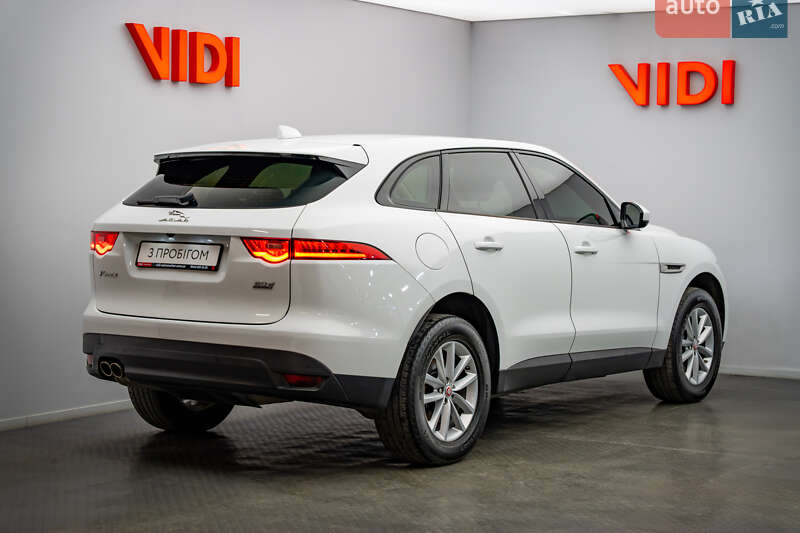 Внедорожник / Кроссовер Jaguar F-Pace 2017 в Киеве