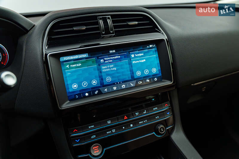 Внедорожник / Кроссовер Jaguar F-Pace 2017 в Киеве