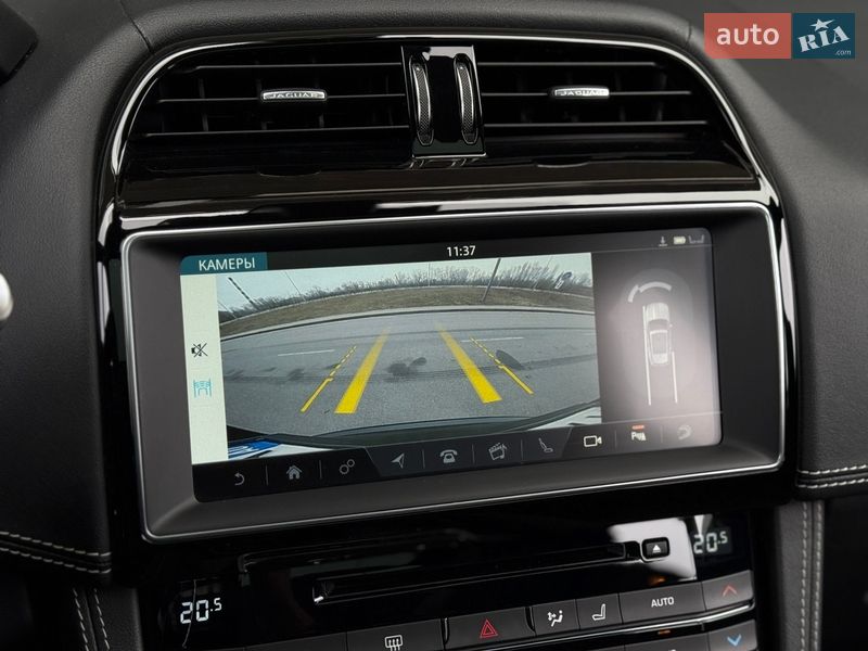Внедорожник / Кроссовер Jaguar F-Pace 2018 в Киеве фото 26 Внедорожник / Кроссовер Jaguar F-Pace 2018 в Киеве