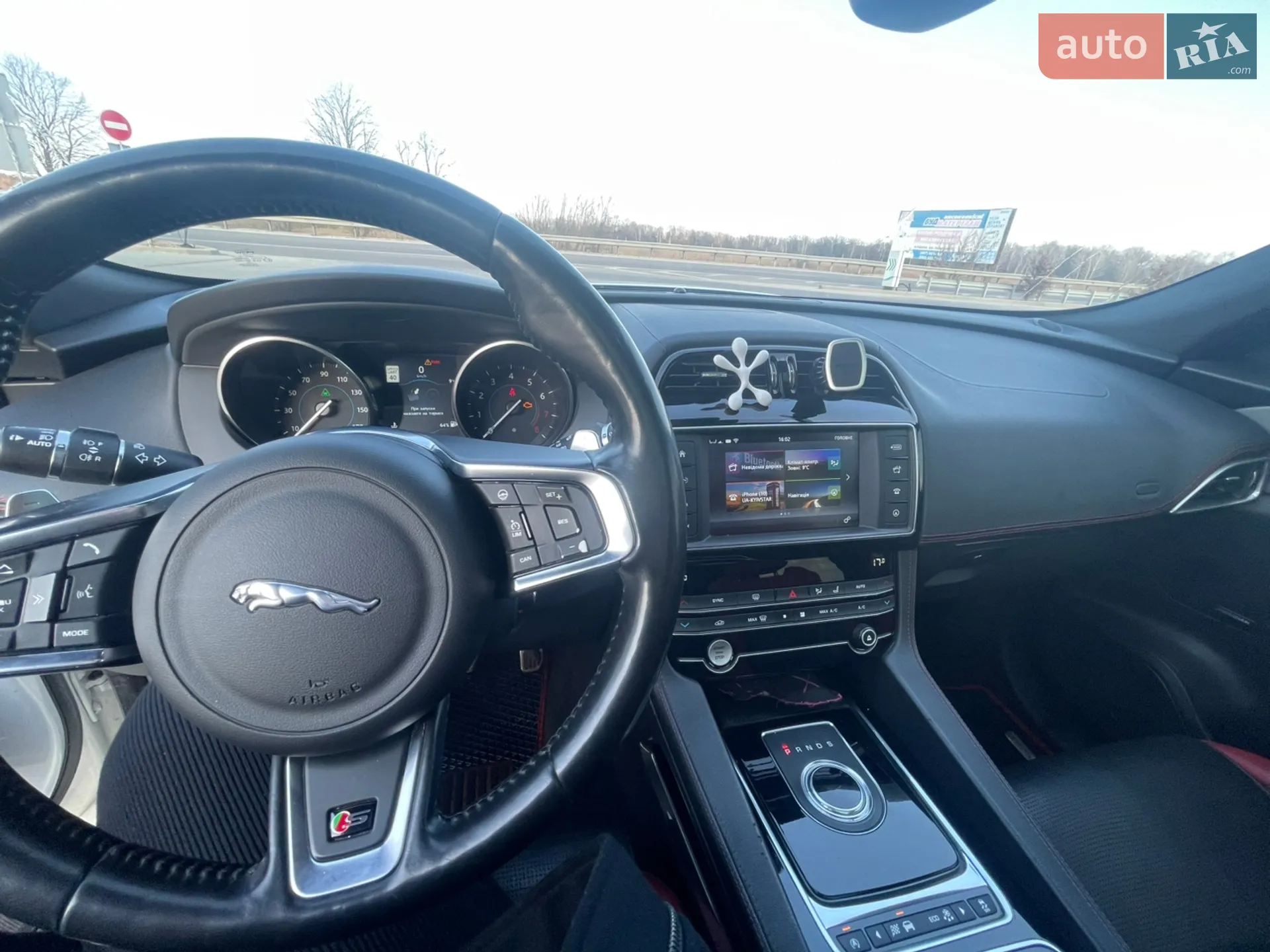2016 Jaguar F-Pace - мініатюра 7