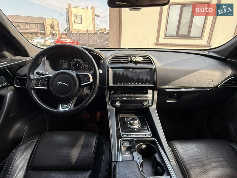 Внедорожник / Кроссовер Jaguar F-Pace 2016 в Виннице фото 17 Внедорожник / Кроссовер Jaguar F-Pace 2016 в Виннице