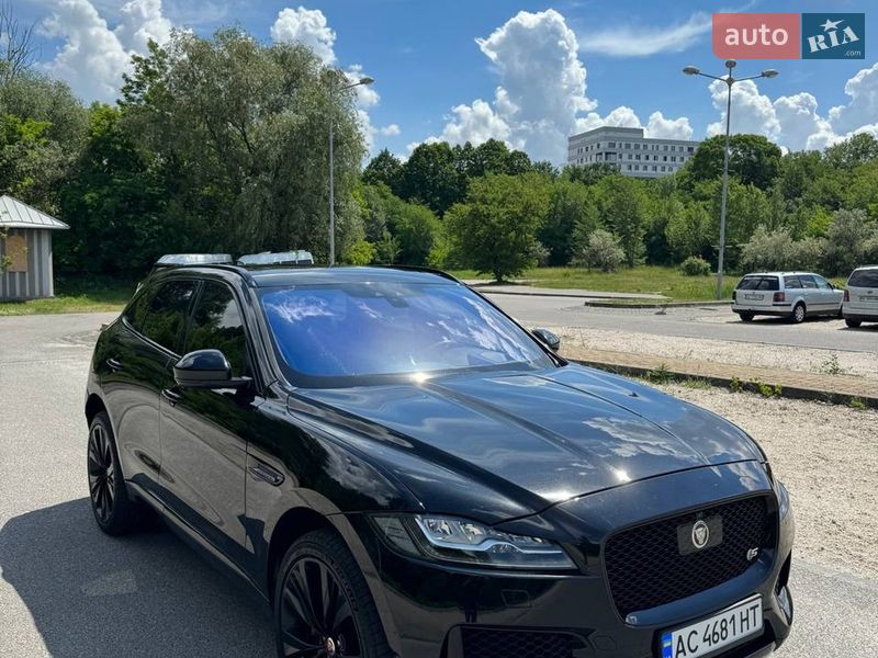 Внедорожник / Кроссовер Jaguar F-Pace 2016 в Луцке фото 2 Внедорожник / Кроссовер Jaguar F-Pace 2016 в Луцке