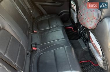 Внедорожник / Кроссовер Jaguar F-Pace 2016 в Киеве фото 9 Внедорожник / Кроссовер Jaguar F-Pace 2016 в Киеве