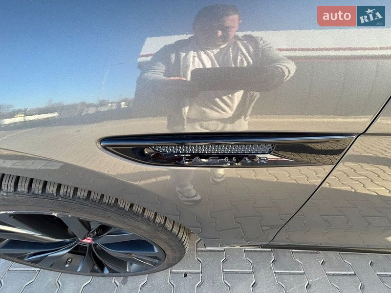 Внедорожник / Кроссовер Jaguar F-Pace 2016 в Кривом Роге фото 34 Внедорожник / Кроссовер Jaguar F-Pace 2016 в Кривом Роге