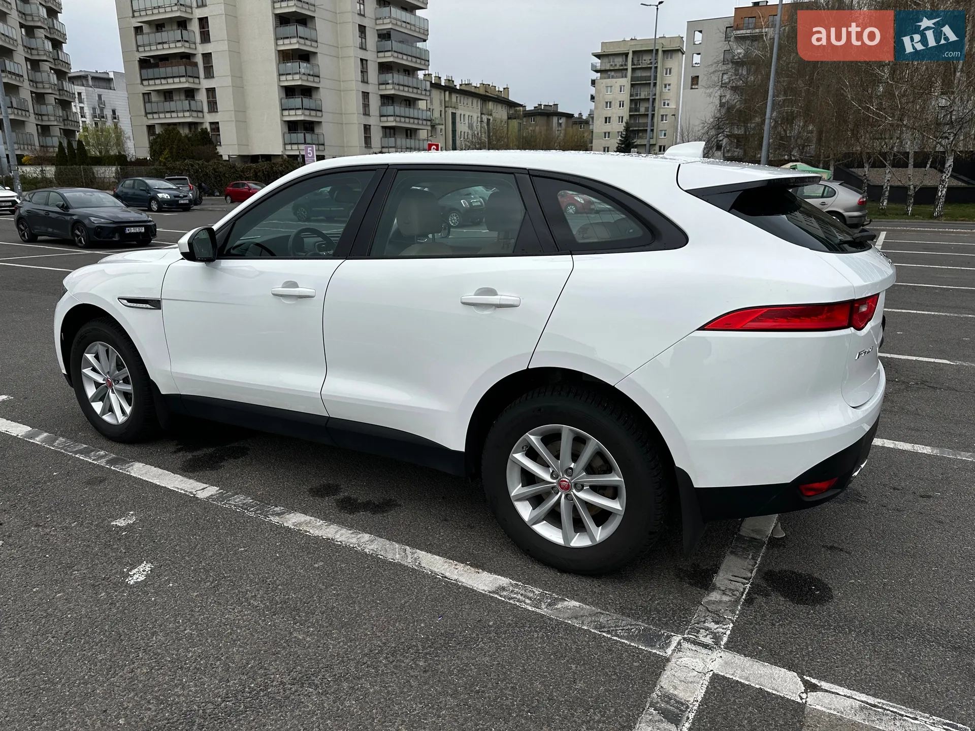 2018 Jaguar F-Pace - мініатюра 6