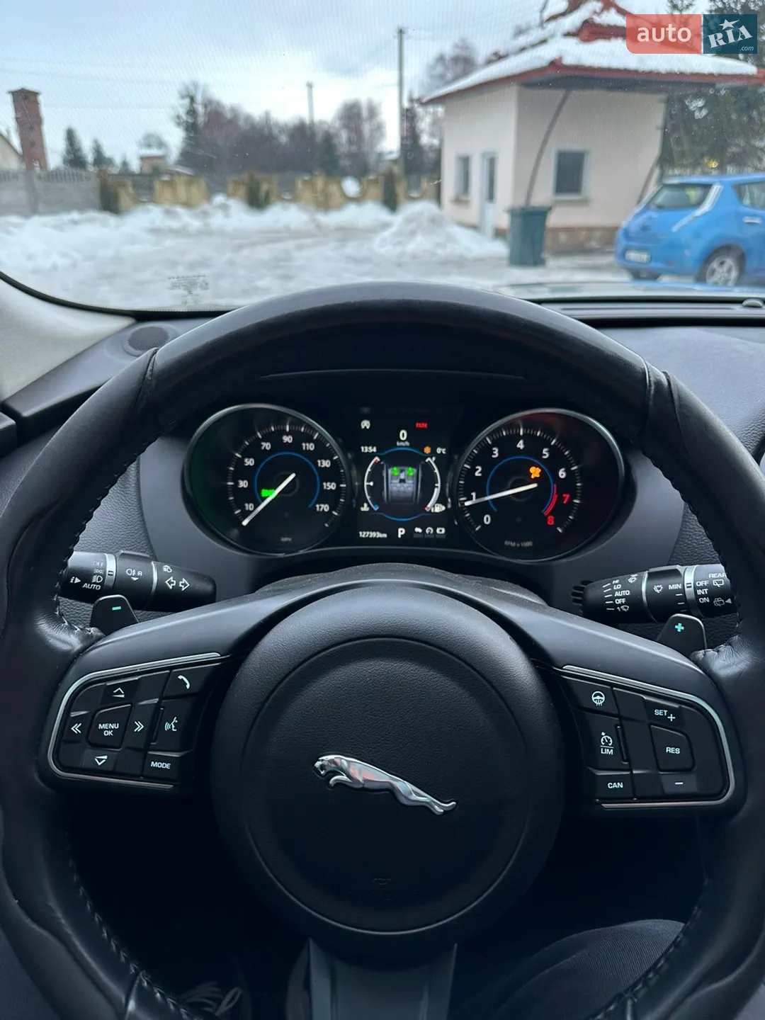 2018 Jaguar F-Pace - мініатюра 22