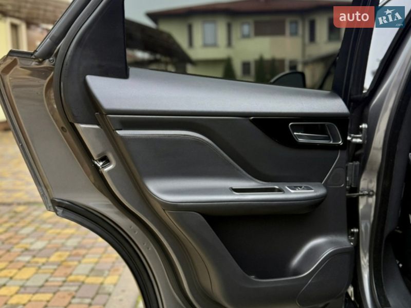 Позашляховик / Кросовер Jaguar F-Pace 2016 в Києві фото 29 Позашляховик / Кросовер Jaguar F-Pace 2016 в Києві