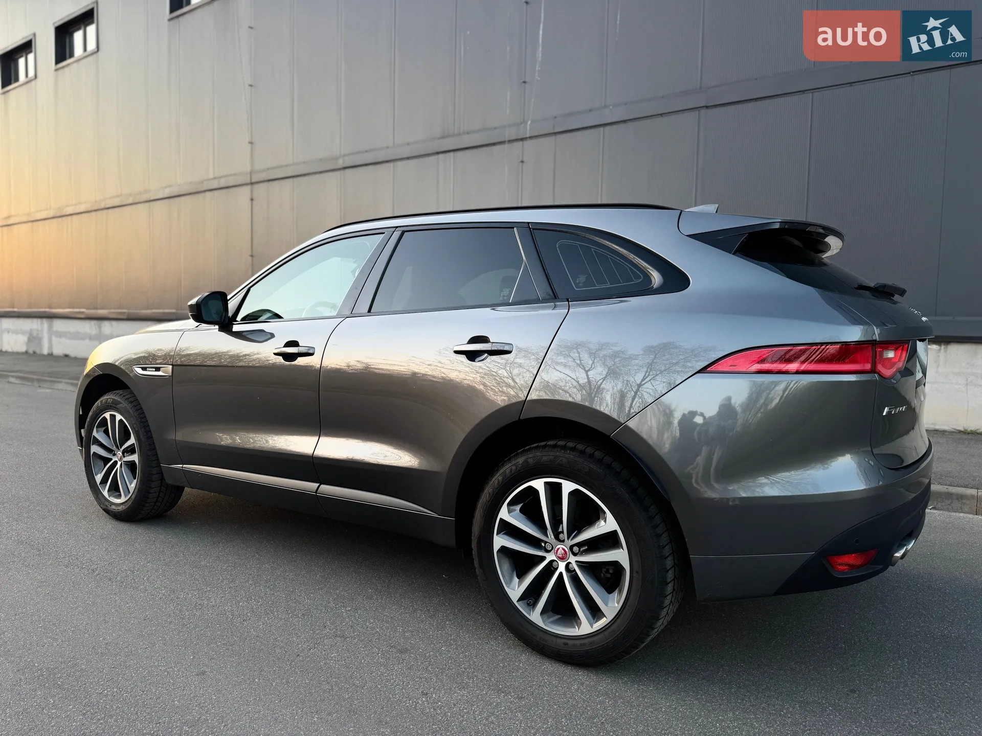 2016 Jaguar F-Pace - мініатюра 10