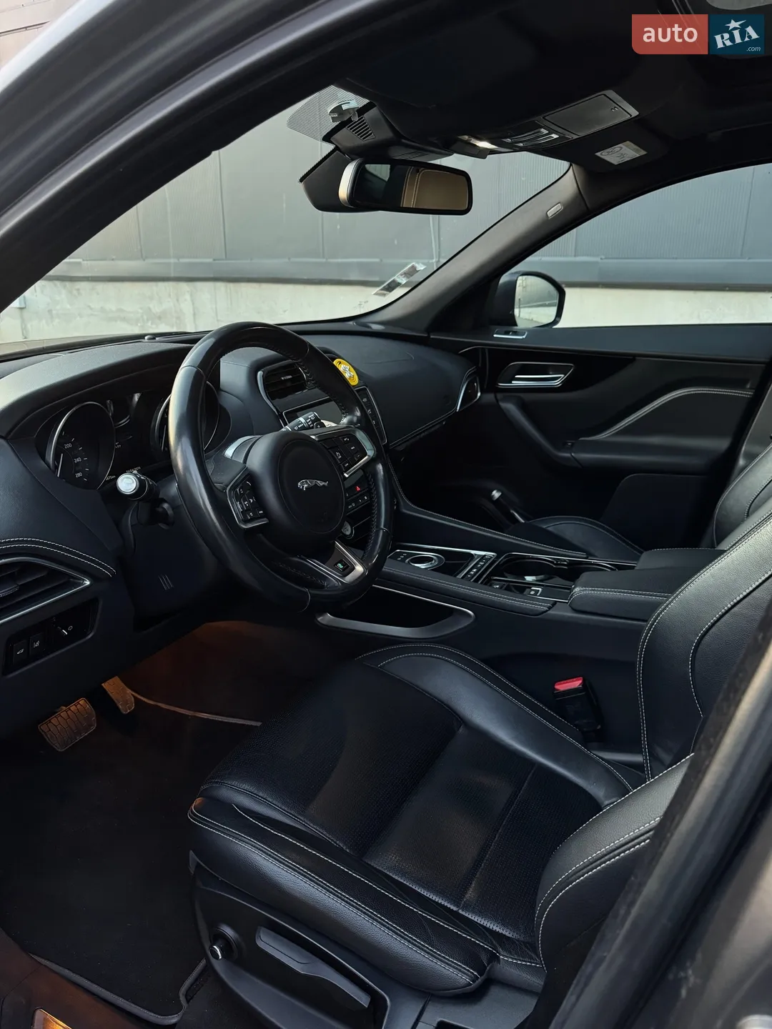 2016 Jaguar F-Pace - мініатюра 19
