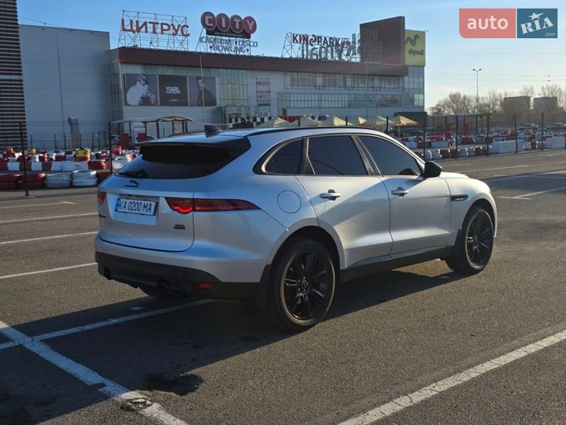 Внедорожник / Кроссовер Jaguar F-Pace 2017 в Киеве