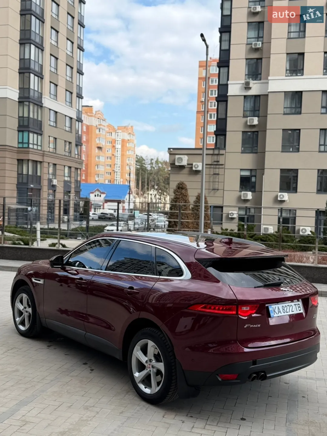 2016 Jaguar F-Pace - мініатюра 12