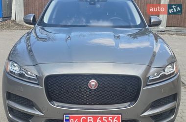 Внедорожник / Кроссовер Jaguar F-Pace 2017 в Киеве
