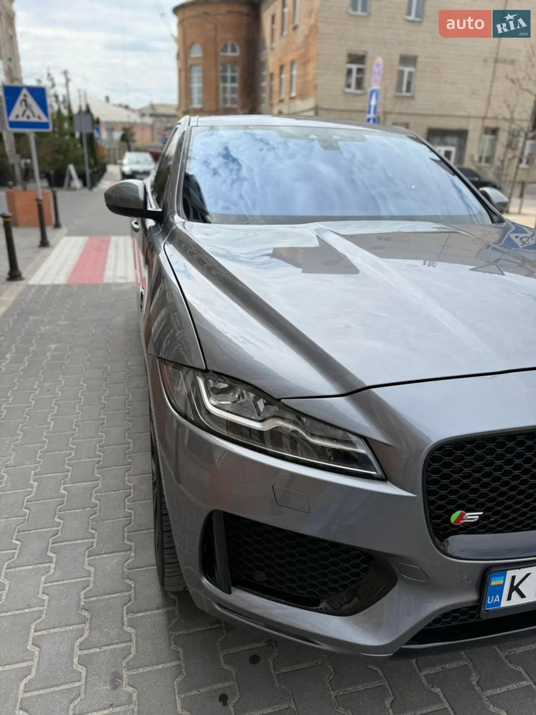 2019 Jaguar F-Pace - мініатюра 10