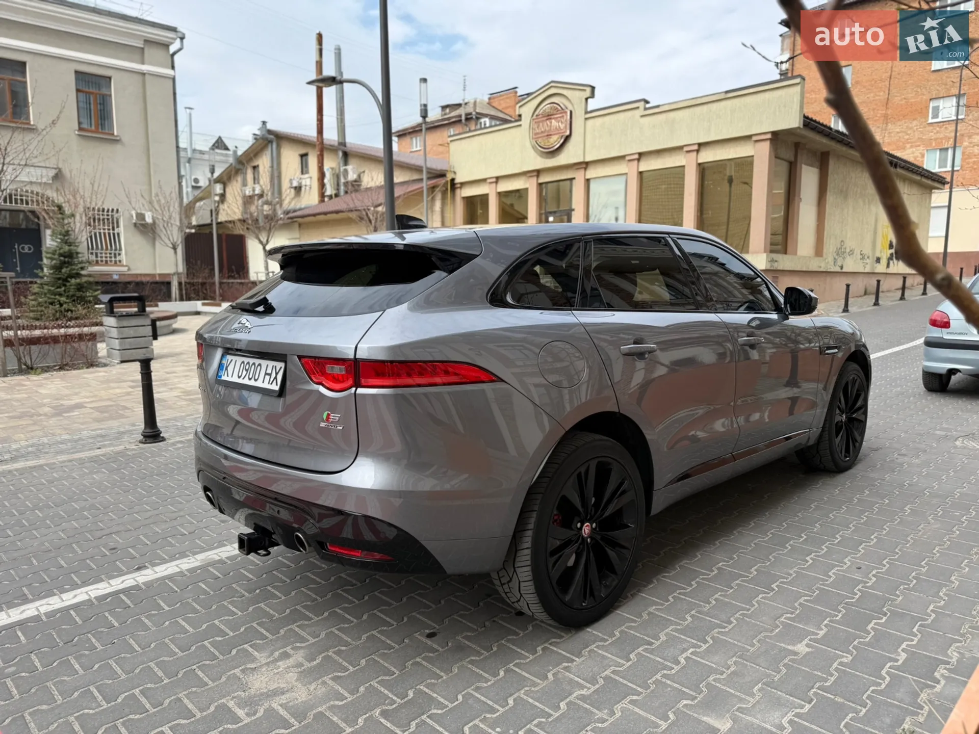2019 Jaguar F-Pace - мініатюра 19