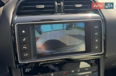 Внедорожник / Кроссовер Jaguar F-Pace 2017 в Тернополе
