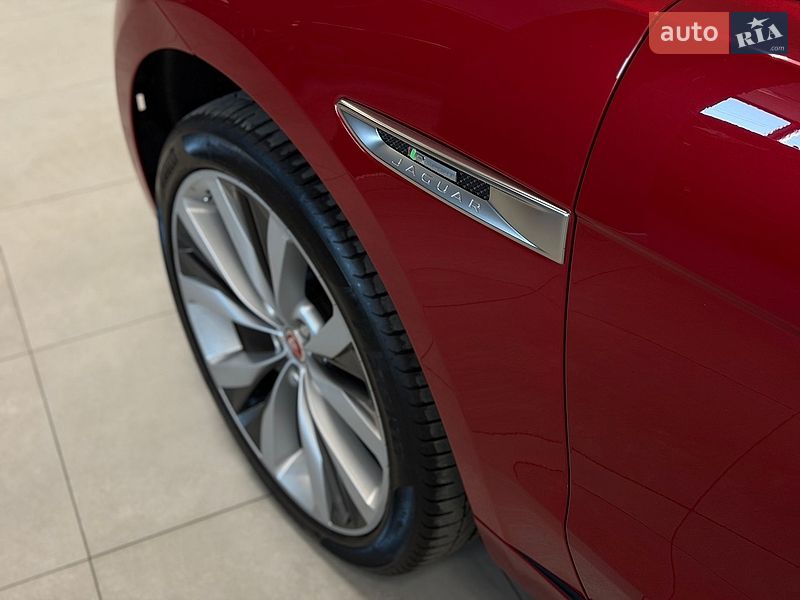 Внедорожник / Кроссовер Jaguar F-Pace 2018 в Тернополе