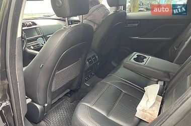 Внедорожник / Кроссовер Jaguar F-Pace 2017 в Киеве