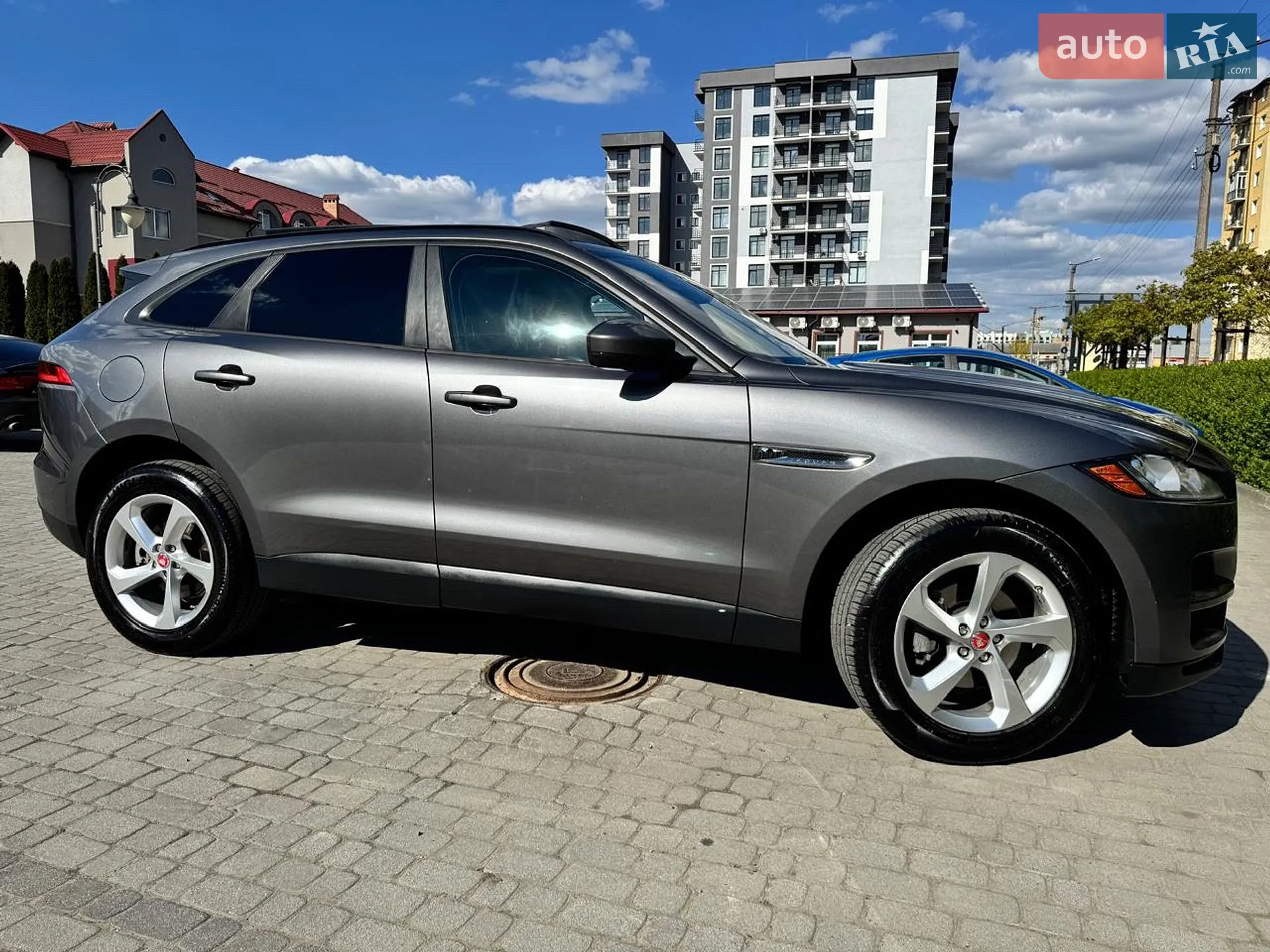 2016 Jaguar F-Pace - мініатюра 4