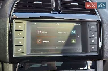 Внедорожник / Кроссовер Jaguar F-Pace 2016 в Киеве