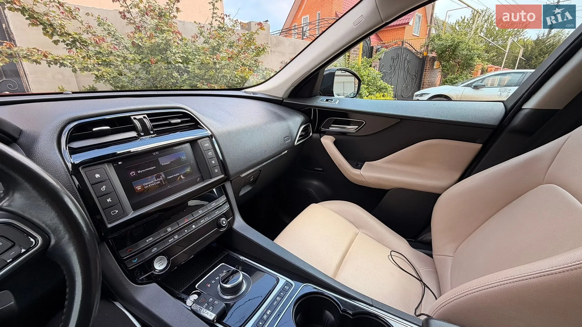 2016 Jaguar F-Pace - мініатюра 19