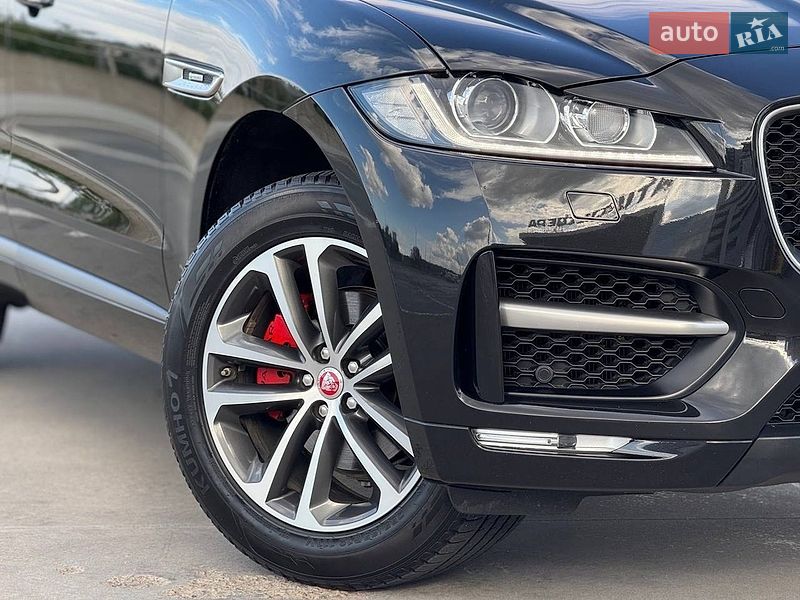 Внедорожник / Кроссовер Jaguar F-Pace 2017 в Киеве