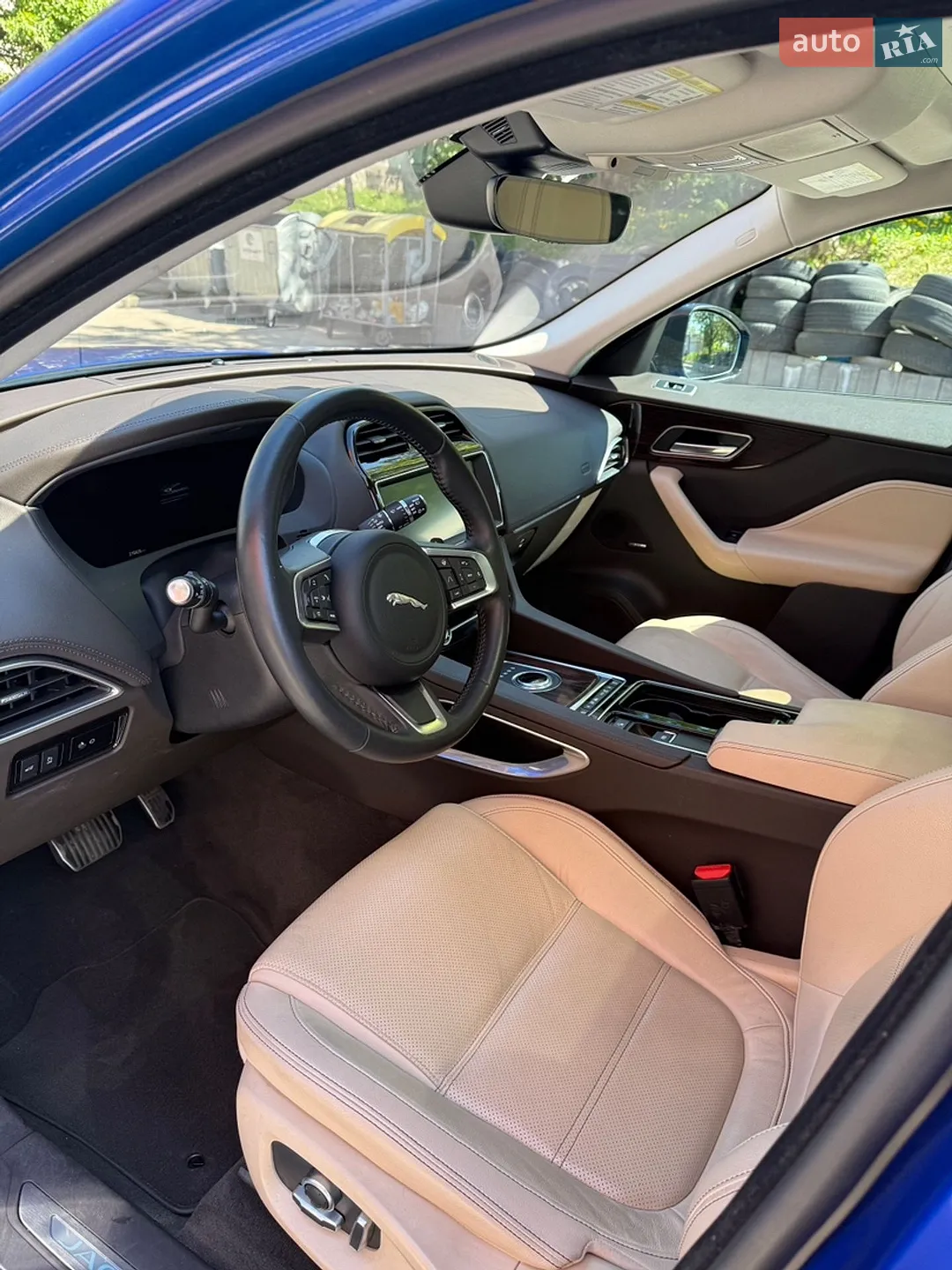 2019 Jaguar F-Pace - мініатюра 14
