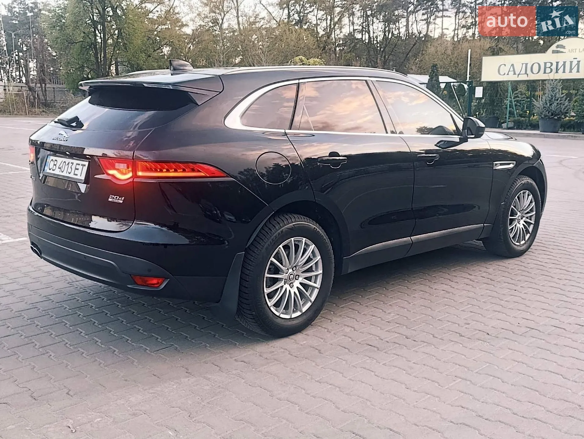 2016 Jaguar F-Pace - мініатюра 10