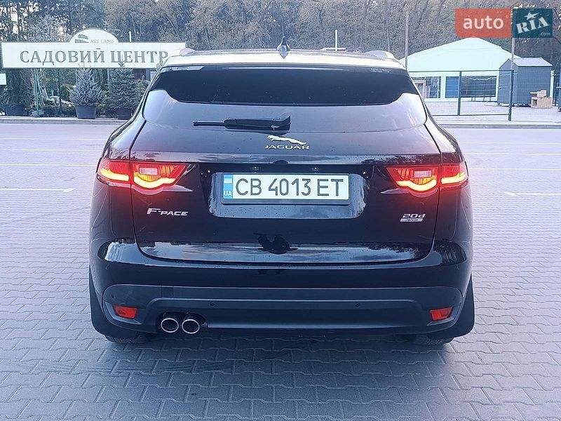 Внедорожник / Кроссовер Jaguar F-Pace 2016 в Чернигове