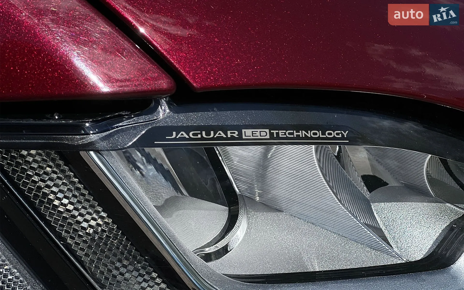 2016 Jaguar F-Pace - мініатюра 2