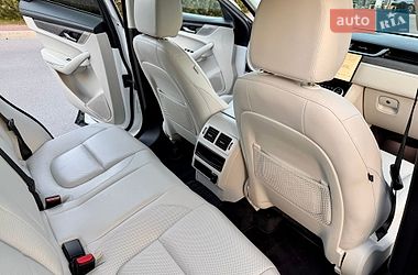 Внедорожник / Кроссовер Jaguar F-Pace 2022 в Киеве