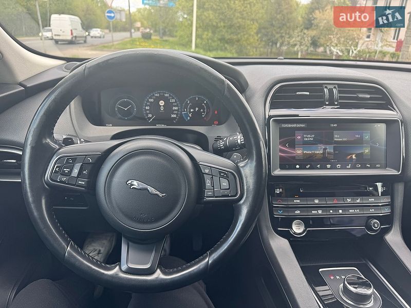Позашляховик / Кросовер Jaguar F-Pace 2017 в Вишгороді