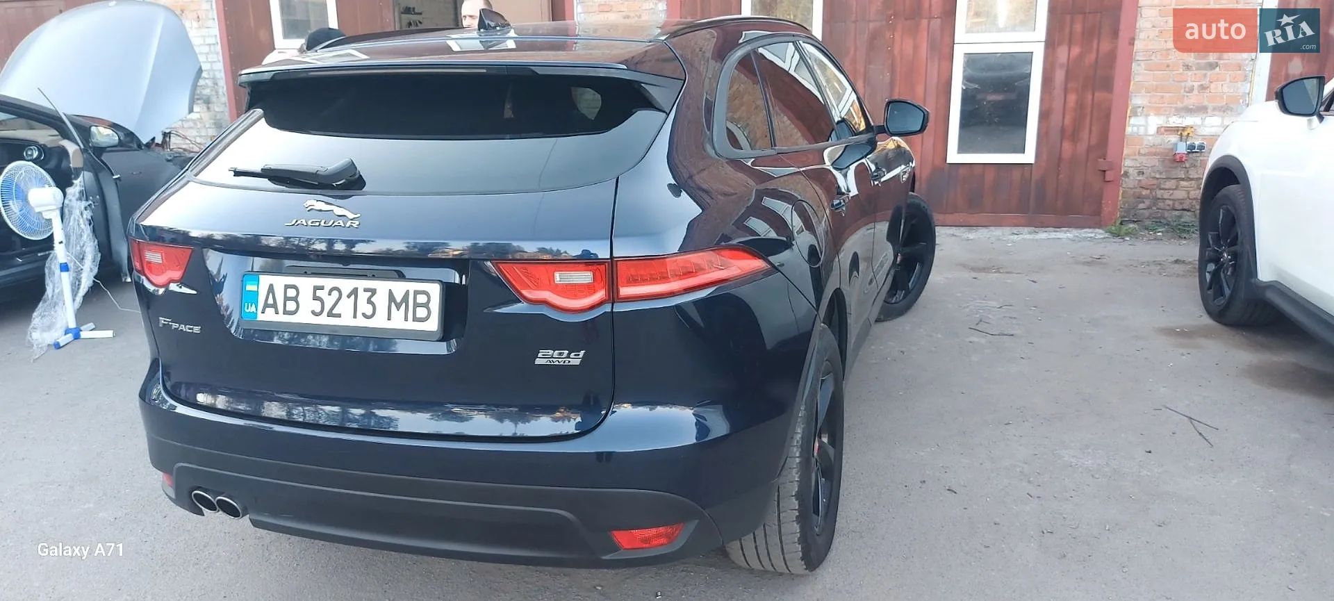 2018 Jaguar F-Pace - мініатюра 24