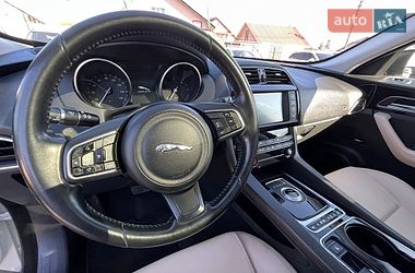 Внедорожник / Кроссовер Jaguar F-Pace 2017 в Хмельницком