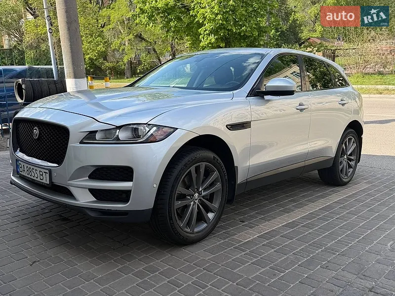 Jaguar F-Pace 2016