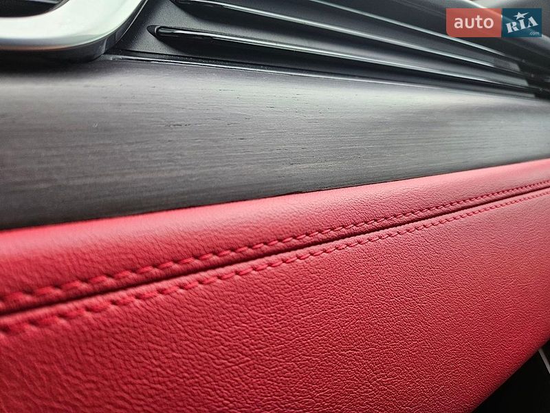 Внедорожник / Кроссовер Jaguar F-Pace 2021 в Киеве