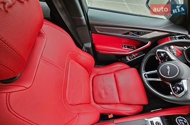 Внедорожник / Кроссовер Jaguar F-Pace 2021 в Киеве