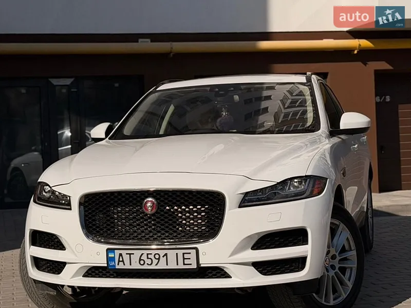 Jaguar F-Pace 2016