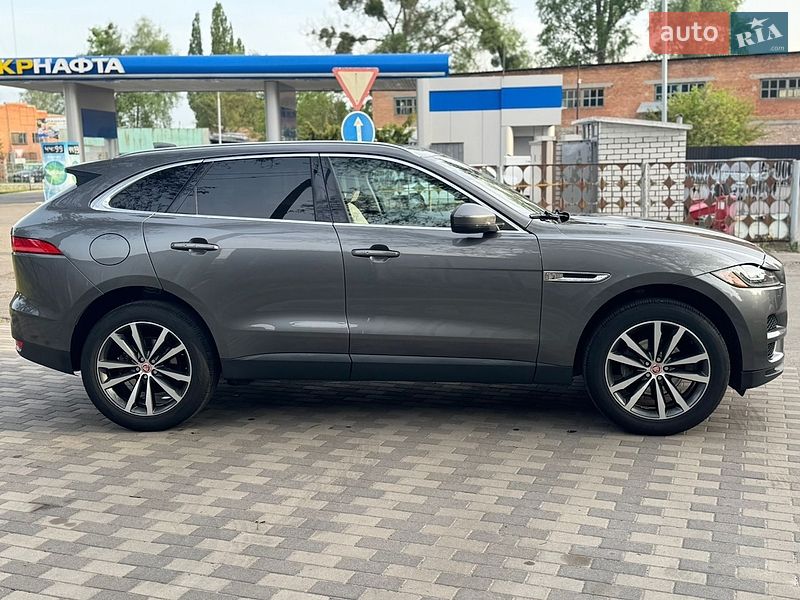 Внедорожник / Кроссовер Jaguar F-Pace 2017 в Лубнах