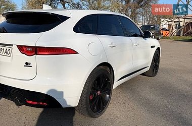 Внедорожник / Кроссовер Jaguar F-Pace 2017 в Киеве