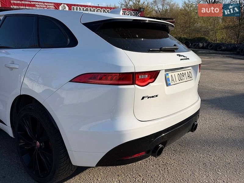 Внедорожник / Кроссовер Jaguar F-Pace 2017 в Киеве