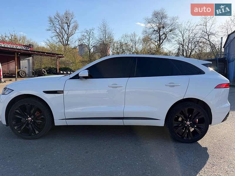 Внедорожник / Кроссовер Jaguar F-Pace 2017 в Киеве
