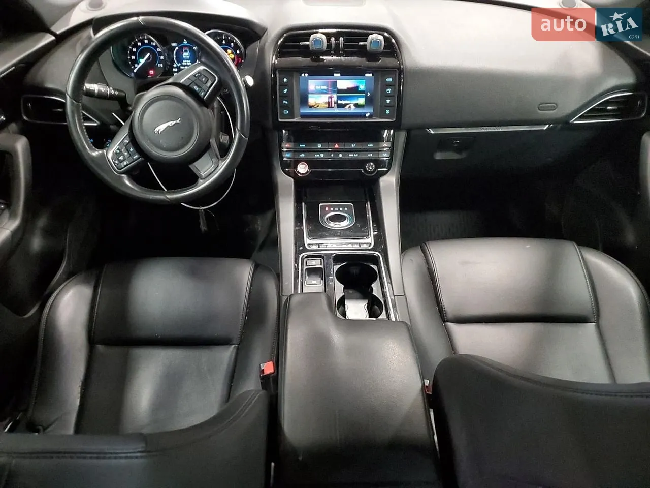 2019 Jaguar F-Pace - мініатюра 81