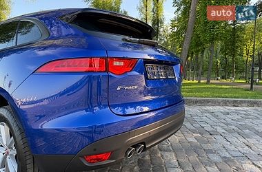 Внедорожник / Кроссовер Jaguar F-Pace 2017 в Киеве